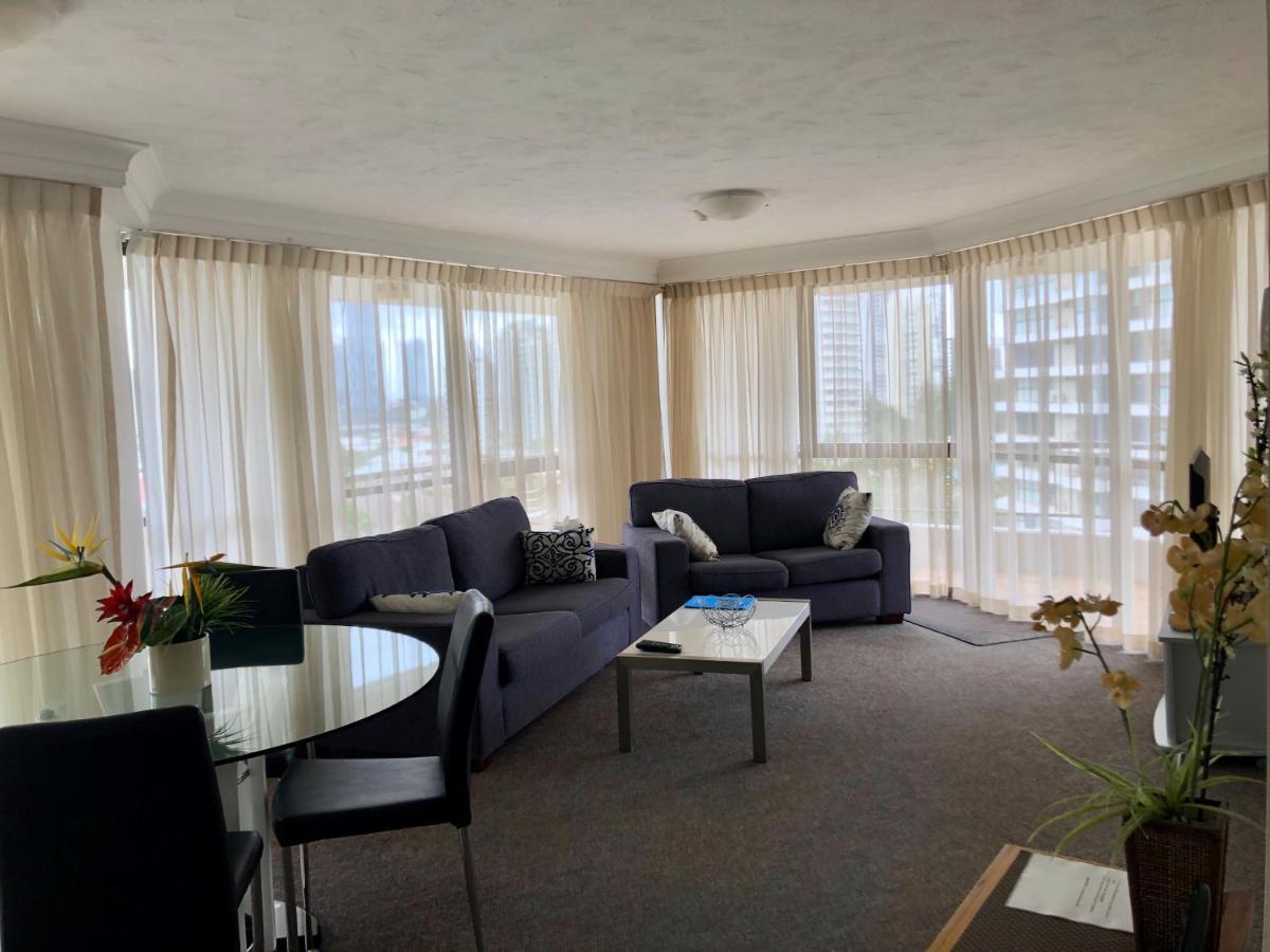 Bougainvillea Gold Coast Holiday Apartments Luaran gambar